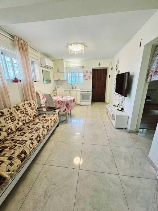 Ferienwohnung Almond Tree View Jerusalem Exterior foto